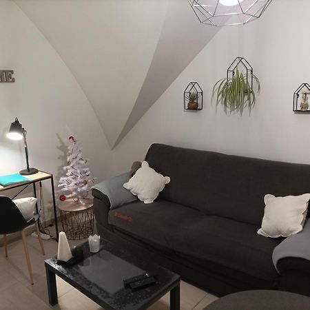 Appart. Sur Caen Avec Garage Et Wifi. Exterior foto